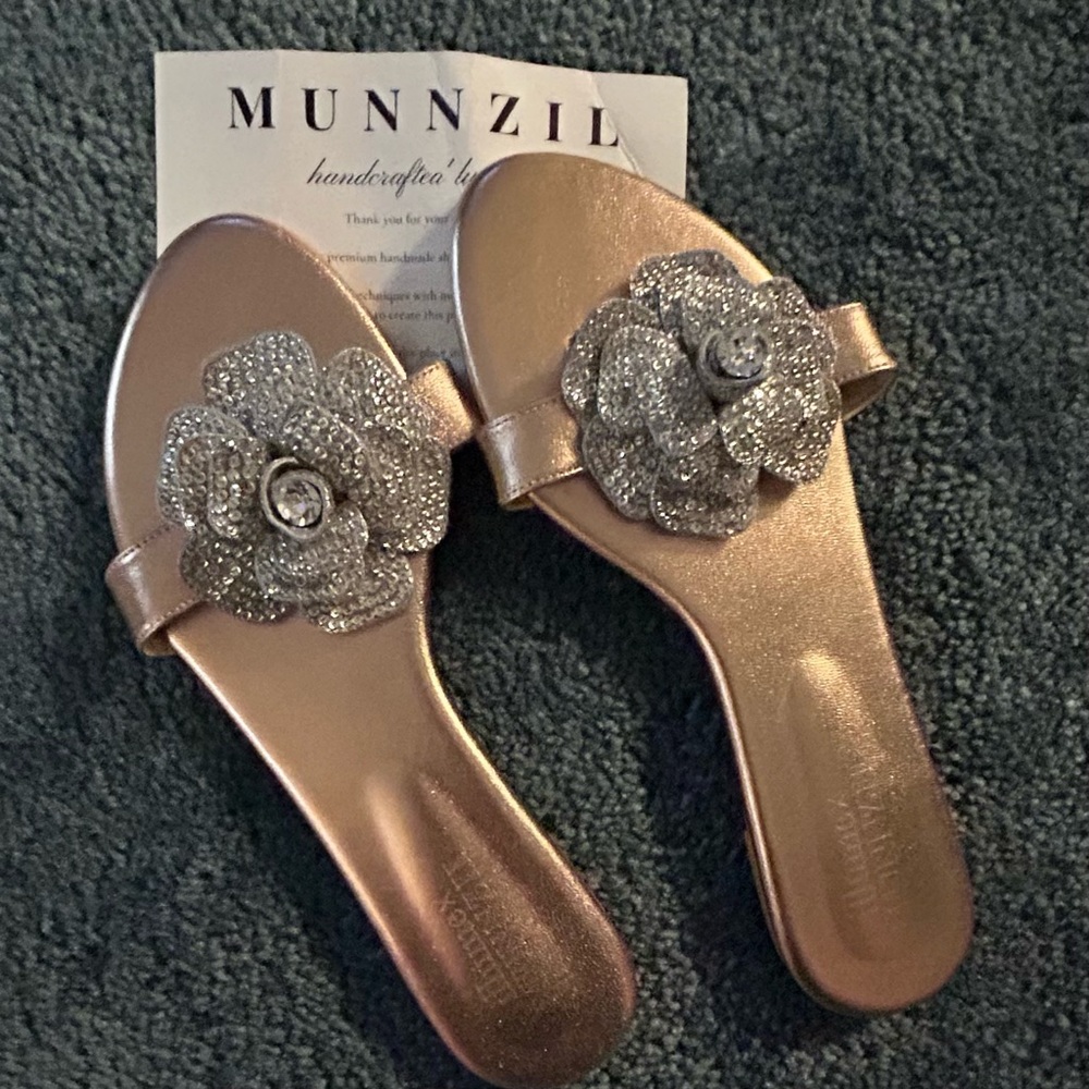 RHINESTONE ROSE THONG SANDALS